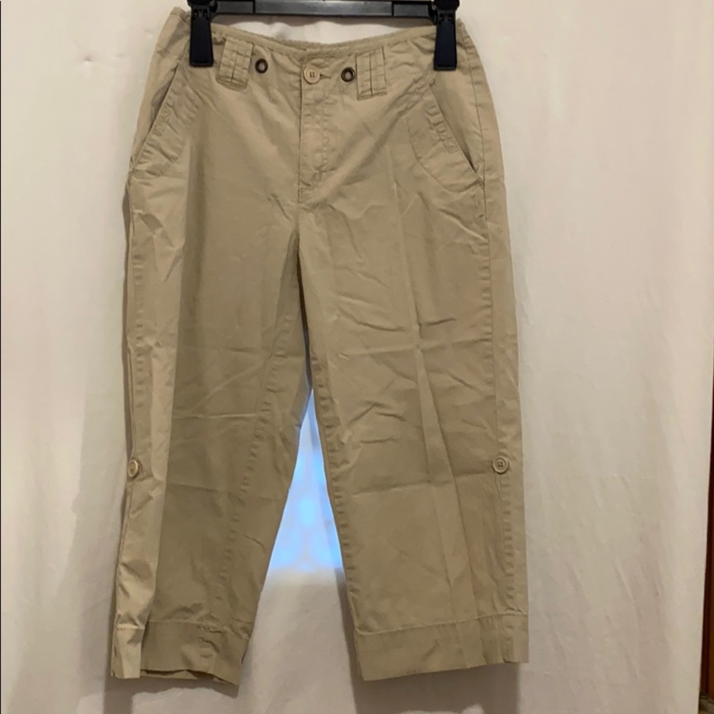 St John’s Bay Khaki Capri Size 4